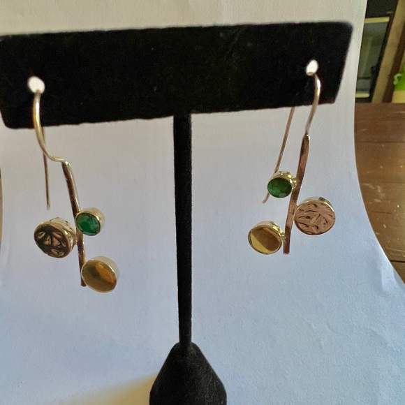 Two-tone Emerald Earrings - Picture 1 of 5